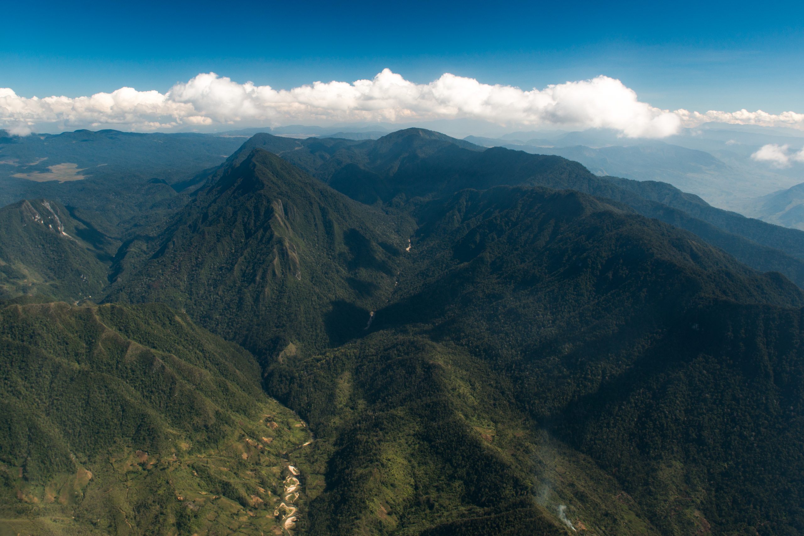My first glimpse of Papua New Guinea’s rugged Central Highlands.