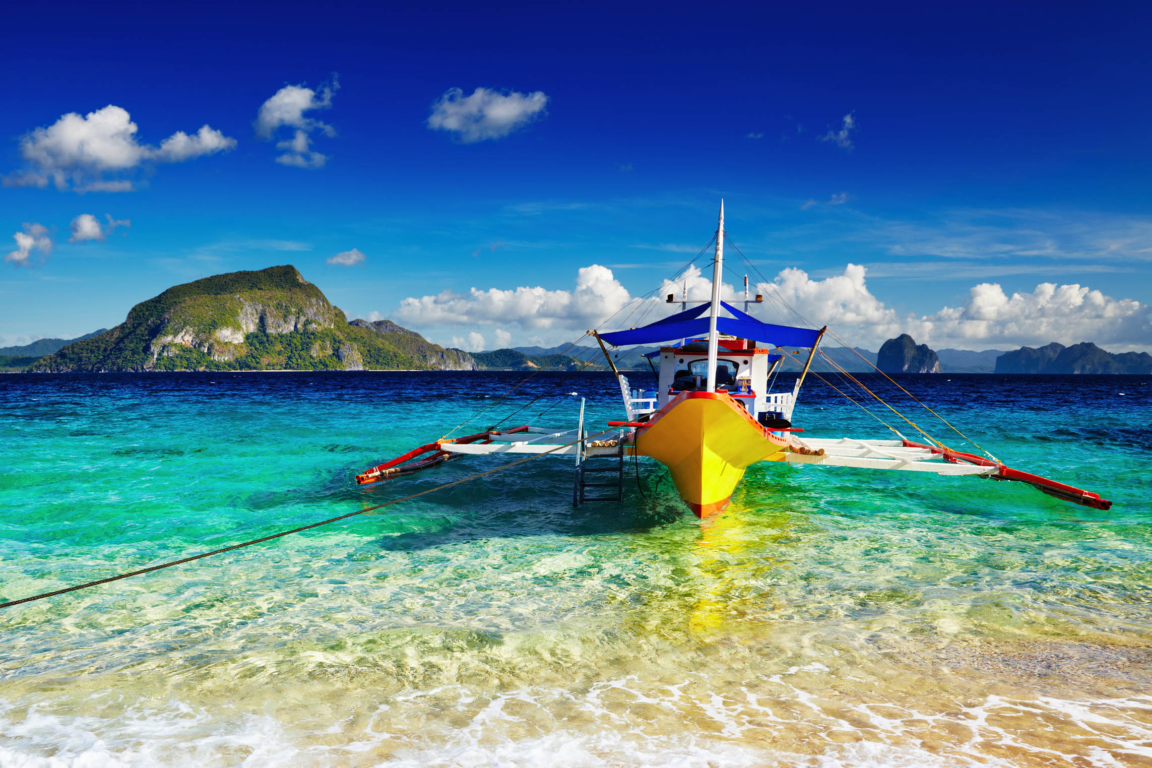ideal-island-paradise-the-philippines-ustoa-blog
