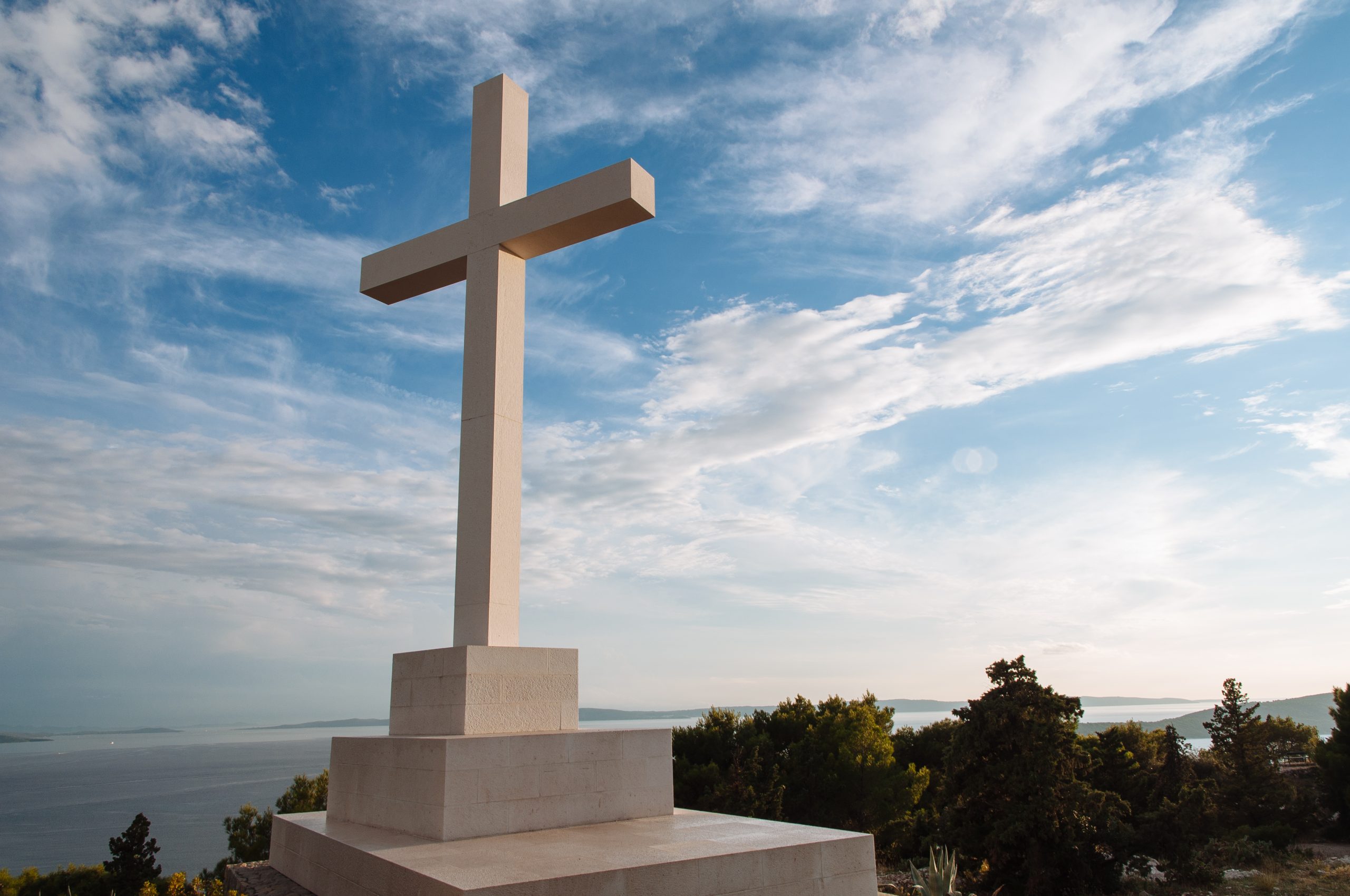 A large crucifix on top of Marjan