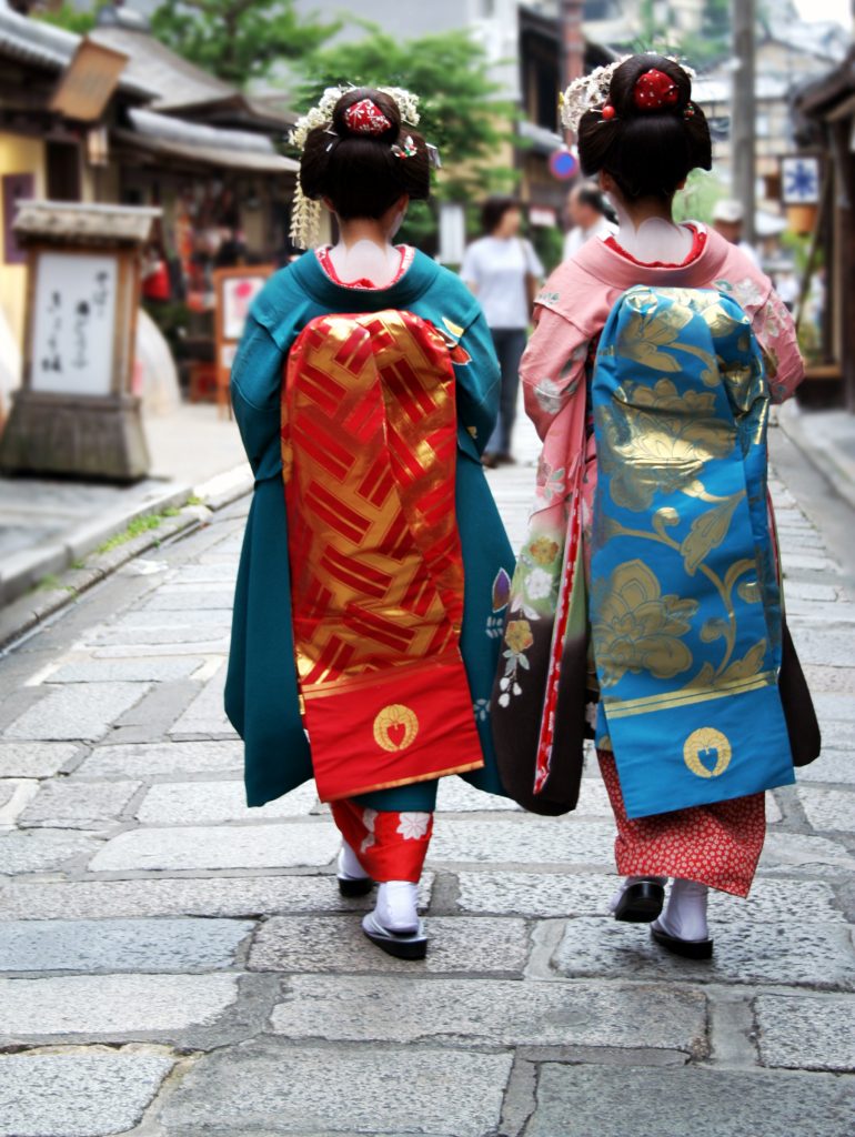 geisha girls shot from the back_501653