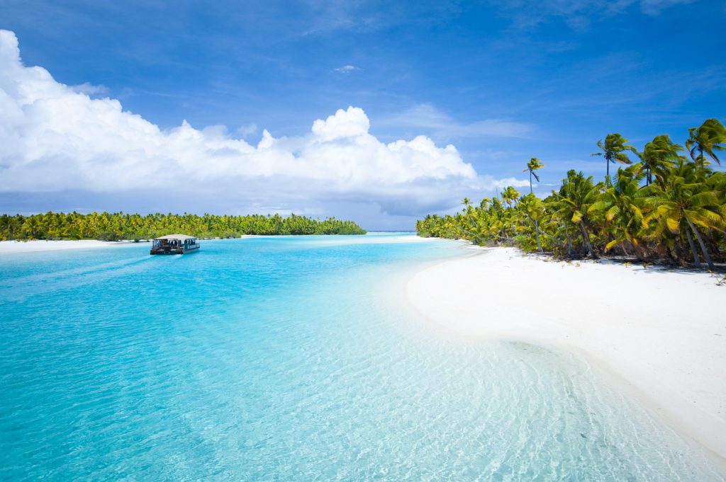 1.0 Destination - One Foot Island, Aitutaki1