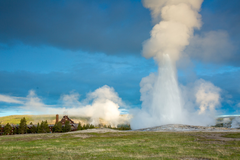 YNPL Old Faithful Geyser and Inn from Ground - Andy Austin